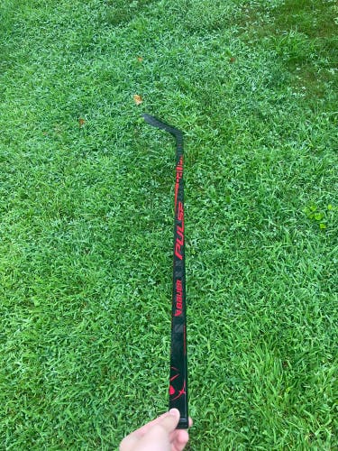 Senior Bauer Pulse Left Hand Hockey Stick P28 77 Flex Pro Stock (New)