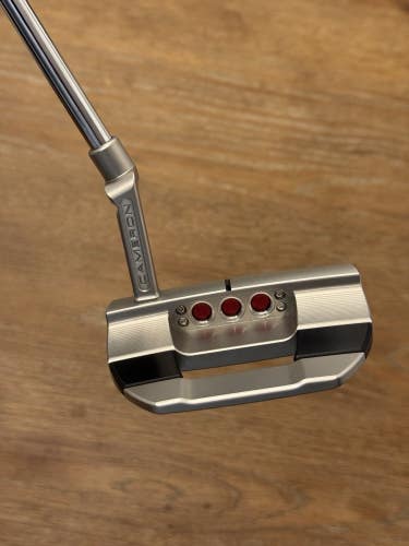*MINT* Scotty Cameron Studio Style Fastback 2 Putter (37)