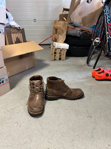 Brand New Timberland Men's Winter Boots - Dark Leather