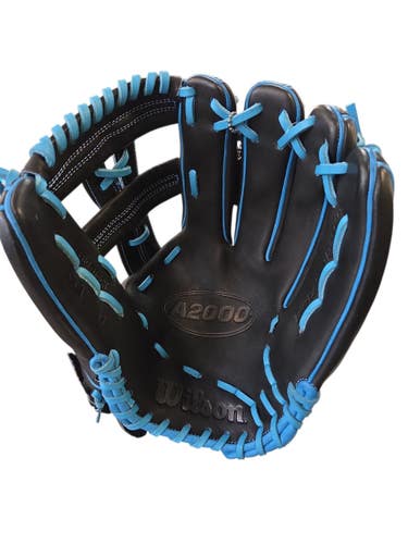 Used Wilson A2000 PRO STOCK BB/SB Glove RH Throw None 12" 11450-S000527719