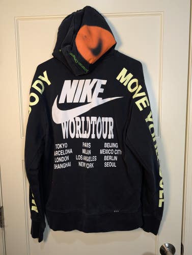 Nike Sportswear World Tour Glow In The Dark Move Your Body Hoodie Size: M