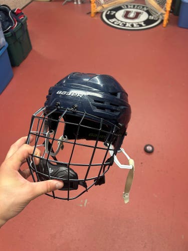 Used Medium Bauer Re-Akt 85 Helmet with cage
