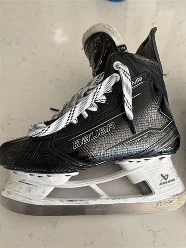 2025 Bauer Supreme M50 Pro Hockey Skates Regular Width Size 5.5 (Used)