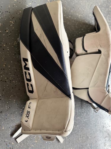 28" 2024 CCM Axis F5 Goalie Leg Pads (Used)