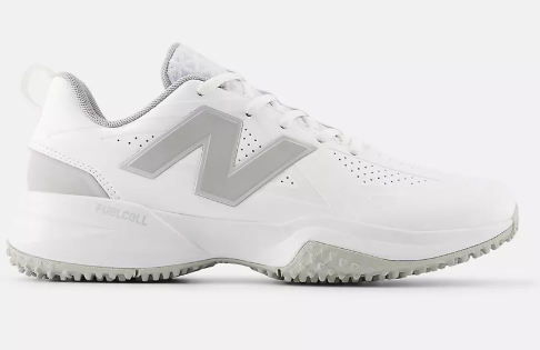 Women's 7.0 Adult Size M 5.5 (W 7.0) New Balance Fuse v5 Turf Shoes