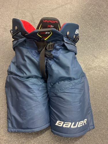 Senior XL Bauer X Hockey Pants (Used)