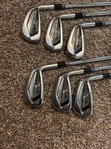Men's 2021 Mizuno JPX 921 Hot Metal Pro Right Handed Iron Set Extra Stiff Flex (Used)