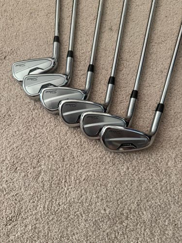 2021 Titleist T200 Left Hand Iron Set Stiff Flex (6 Clubs) #6 - #9, PW, GW (New) SEND OFFERS***