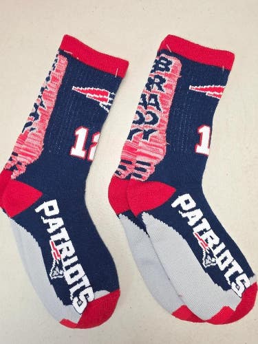 ST105 Youth NFL NEW ENGLAND PATRIOTS LOT of 2 Pair Socks NEW Tom Brady