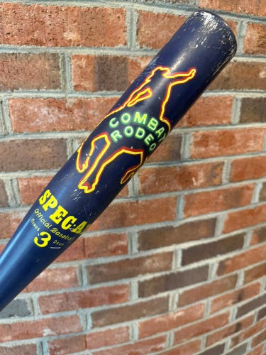 2025 Combat MFG Spec A1 Alloy BBCOR Certified Bat (-3) 29 oz 32" (Used)