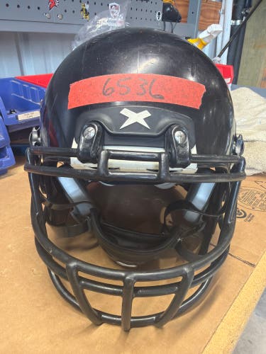 USED XENITH X2E+ YOUTH FOOTBALL HELMET - LARGE - BLACK