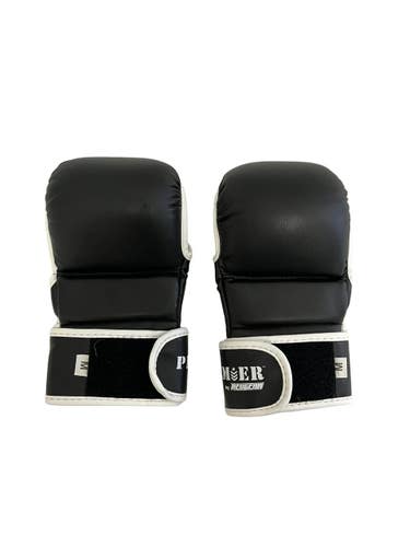 Used RevGear PREMIER MMA Gloves Black MD 11692-S000156097