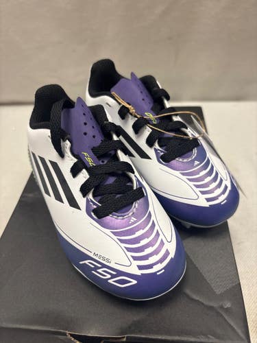 Used Adidas Soccer Cleats White Youth 08.0 11490-S000276261