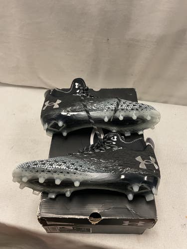 Used Under Armour Adult FB Cleats Black Senior 11 11490-S000276398