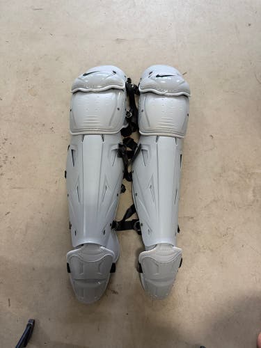 Nike Vapor Catcher's Leg Guard (New)