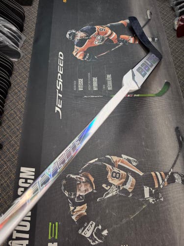 P31 | 24" NEW! Senior Bauer Vapor Flylite Regular Goalie Stick *Tapered Paddle* Pro Stock