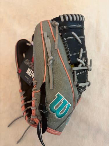 Wilson A2000 LH Baseball Glove 12.25" (New)