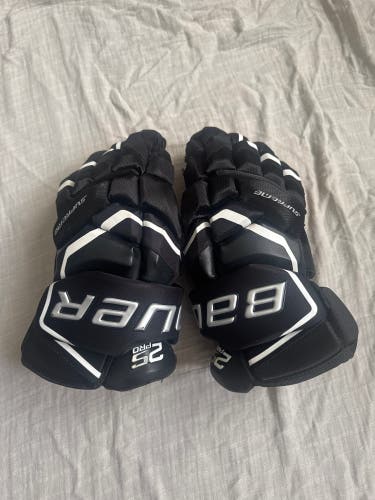 Bauer Supreme 2S Pro Gloves 13" (Used)