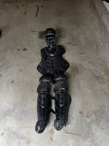Black All Star System 7 Catcher's Set (Used)