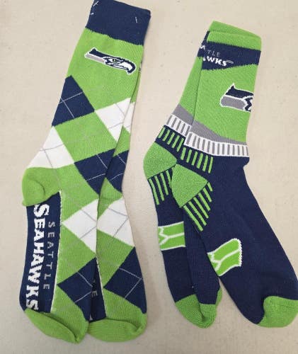 ST55 Mens NFL SEATTLE SEAHAWKS Lot of 2 Crew Socks LARGE NEW