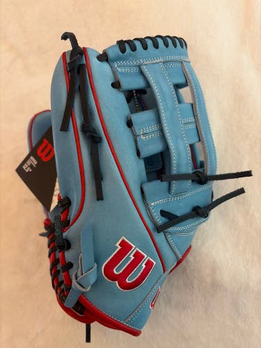 Wilson A2000 LH Outfield Baseball Glove 12.5" (New)
