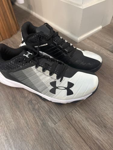 Black Unisex Size M 12.0 (W 13.0) Adult Under Armour Yard Turf Shoes (New)