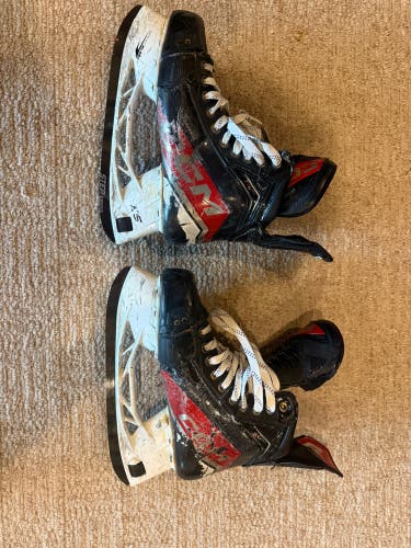 2023 CCM JetSpeed FT6 Pro Hockey Skates Regular Width 8 (Used)
