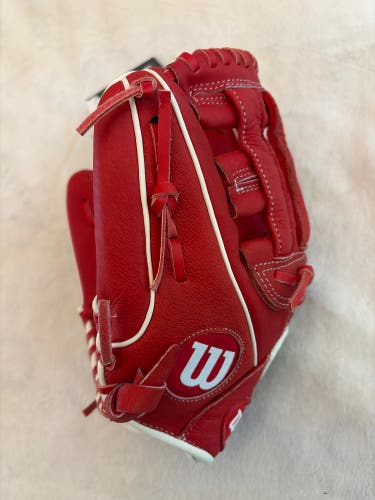 Wilson A450 LH Baseball Glove 11" (New)