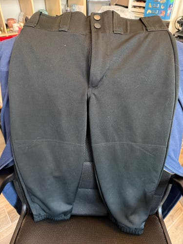 Black Youth Large Mizuno Game Pants (Used)