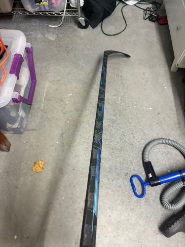 Senior CCM Vizion Left Hand Hockey Stick P28 65 Flex (Used)