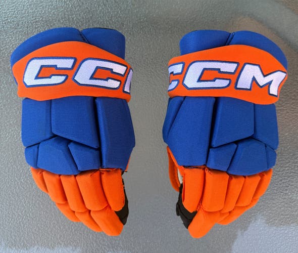 CCM Gloves 11" (Used)