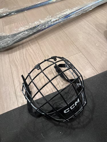Medium CCM FM580 Full Cage (New)