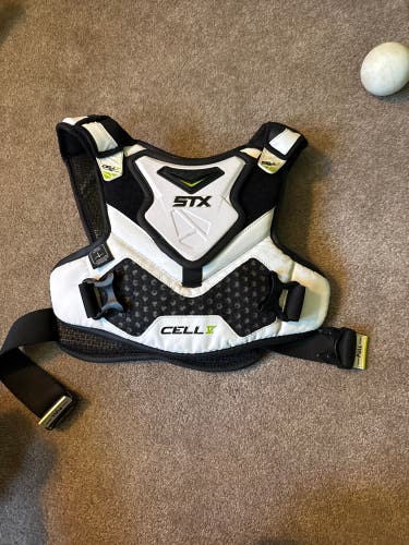 Medium/Large Adult STX Cell V Shoulder Pads (Used)