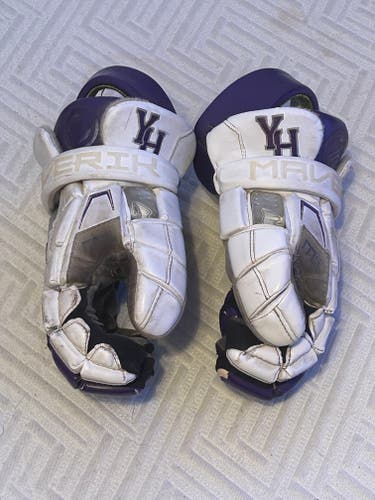 Young Harris College Maverik M5 Lacrosse Gloves
