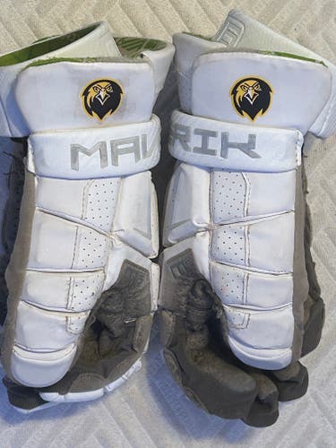 Pfeiffer University Maverik M6 Lacrosse Gloves