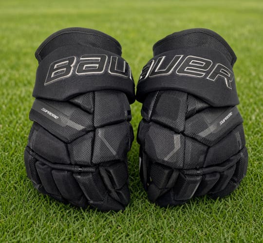 Bauer Supreme Mach Gloves 14" (New)