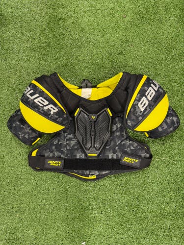 Bauer Supreme Ignite Pro+ Shoulder Pads | Junior Medium