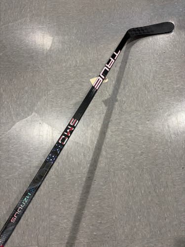 Senior True HZRDUS Smoke Hockey Stick Right Handed T92 75 Flex Pro Stock (New)