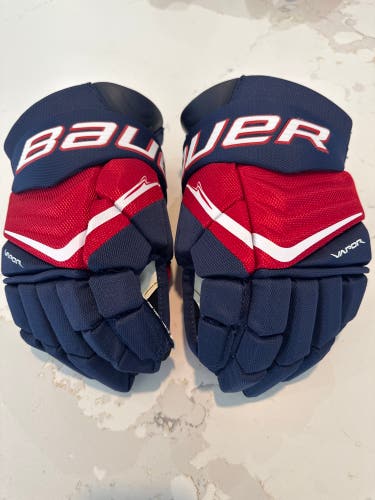 Bauer Vapor Flylite Gloves 13" (Used twice)