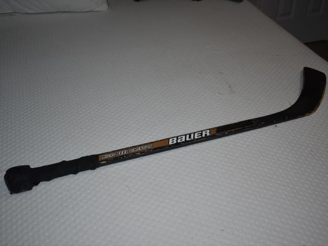 Bauer Hockey Stick, Black/Gold