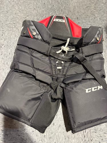 Black Junior Large CCM 1.5 Hockey Goalie Pants (Used)
