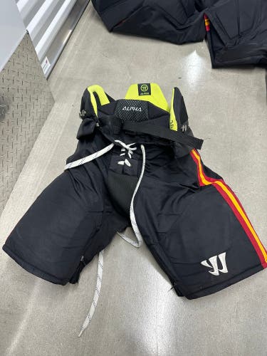 Senior Medium Warrior alpha Hockey Pants Pro Stock (Used)