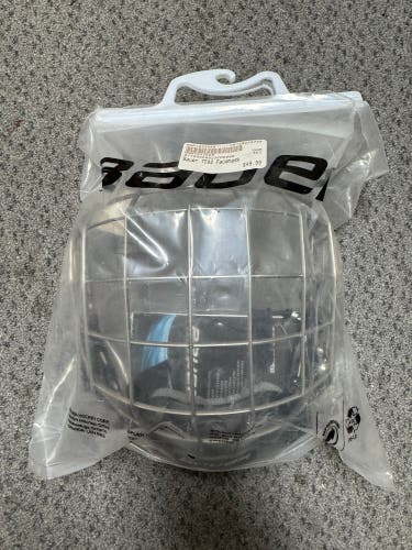 Large Bauer FM7500 (New) True Vision