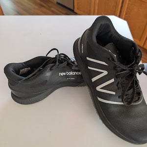 Black Men's Size M 10.5 (W 11.5) New Balance Low Top Turf Cleats (Used)