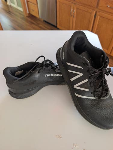 Black Men's Size M 10.5 (W 11.5) New Balance Low Top Turf Cleats (Used)