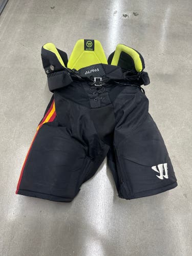 Senior Medium Warrior alpha Hockey Pants Pro Stock (Used)