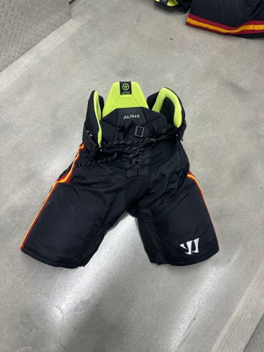 Senior Large Warrior alpha Hockey Pants Pro Stock (Used)