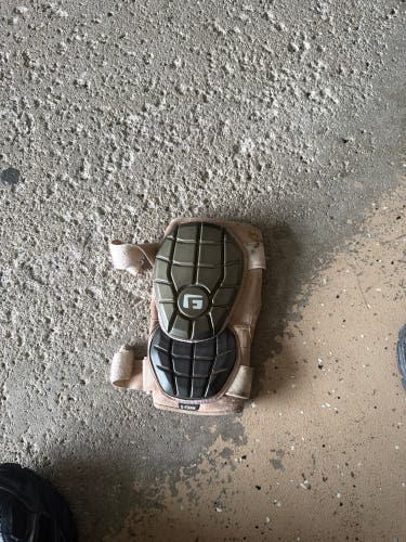 White Senior Elbow Protection (Used)