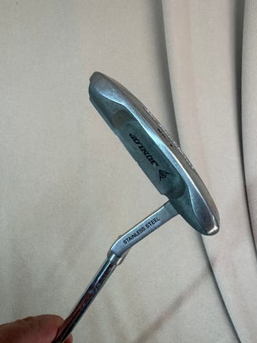 Unisex Dunlop Blade No Problem Right Handed Putter 34" (Used)