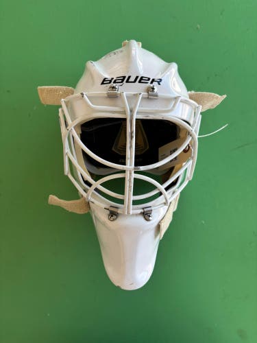 White Senior Bauer Profile 960 Goalie Mask